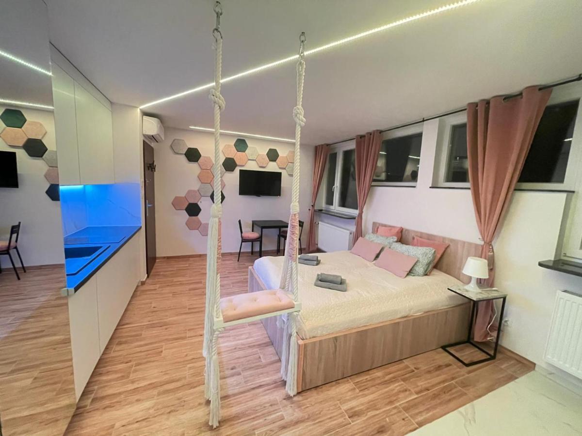 Yourapart Jacuzzi Przy Zamku Krolewskim Warsaw Ngoại thất bức ảnh