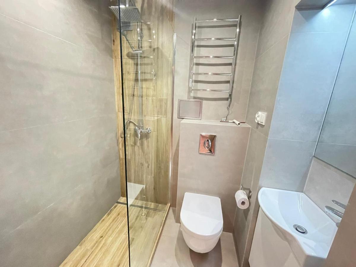 Yourapart Jacuzzi Przy Zamku Krolewskim Warsaw Ngoại thất bức ảnh