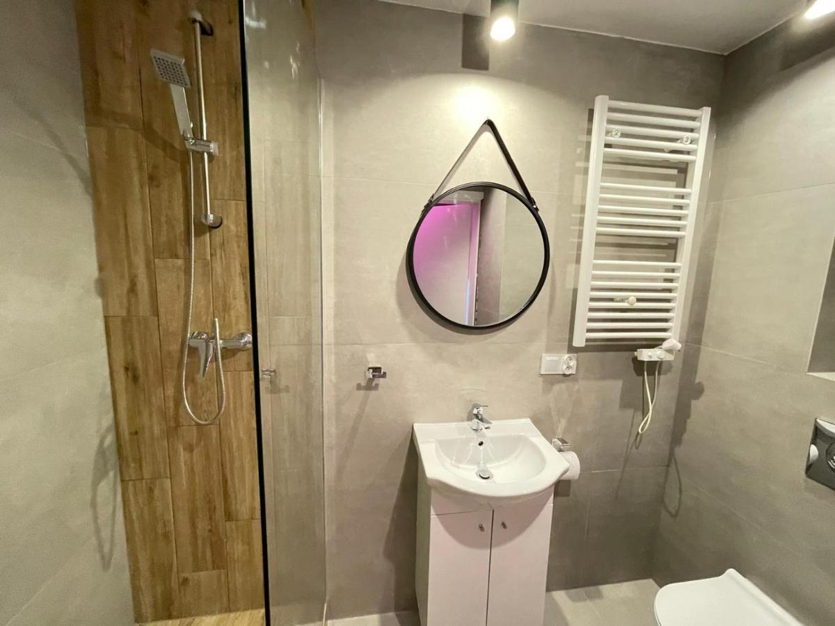 Yourapart Jacuzzi Przy Zamku Krolewskim Warsaw Ngoại thất bức ảnh